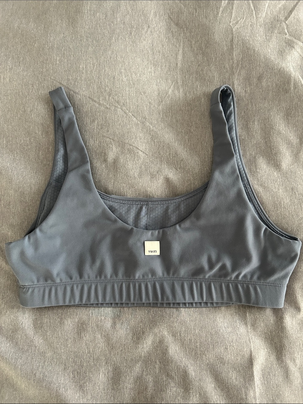 Vuori Steel Gray Scoop Neck Daily Bra, medium